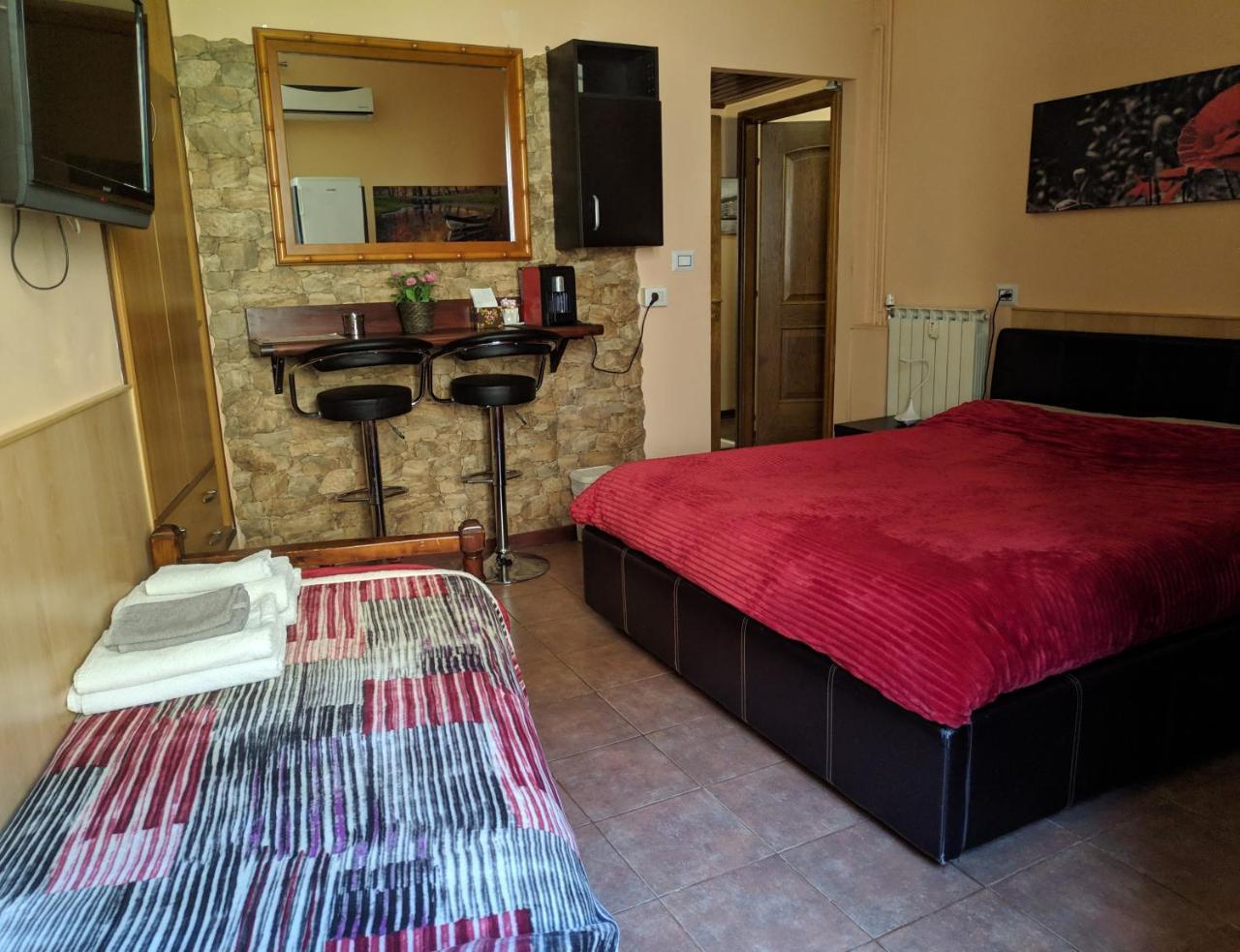 Gina B&B Rom Exteriör bild